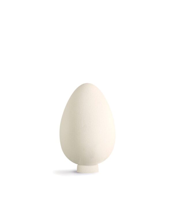 La Perla Bianca. Uovo di cioccolato bianco con nocciola Piemonte (35%). 200g