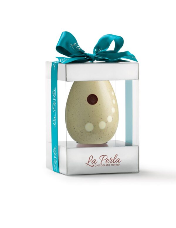 La Perla Pistacchio Salato. Uovo di cioccolato bianco con pistacchi salati. 200g