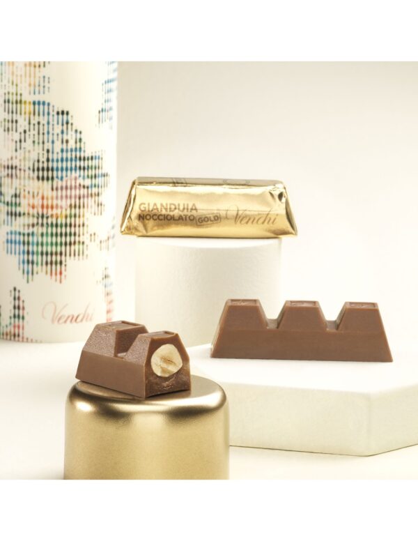 Lingottino Venchi Nocciolato Gianduia in sacchetto da 100 g Lingottino Venchi Nocciolato Gianduia in sacchetto da 100 g