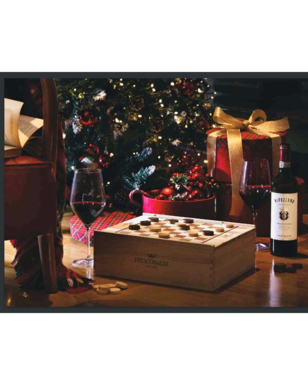 “La Dama di Castello di Nipozzano” – Frescobaldi (3 bottiglie in cassa legno + gioco)