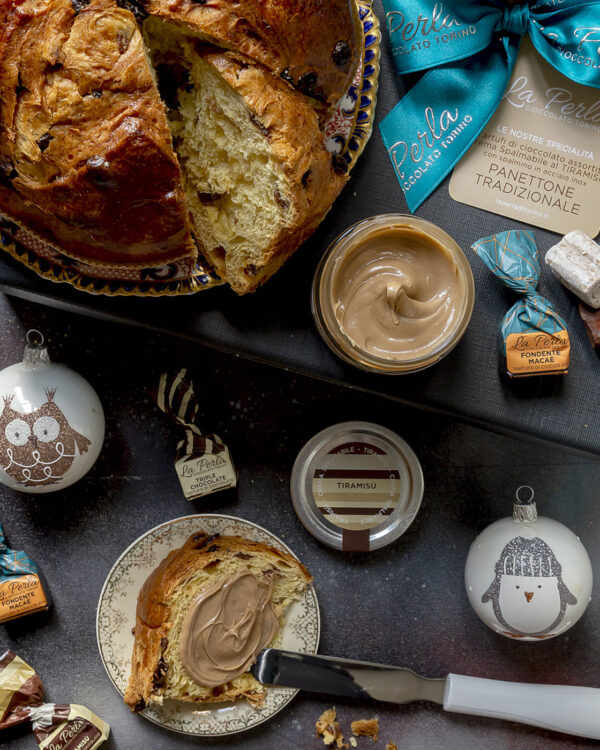 Panettone Tradizionale, Crema Tiramisù, Tartufi. Bauletto regalo - immagine 2