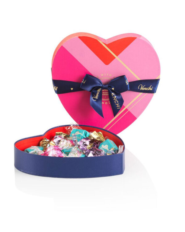 Confezione Venchi cuore con cioccolatini assortiti 185 g - immagine 2