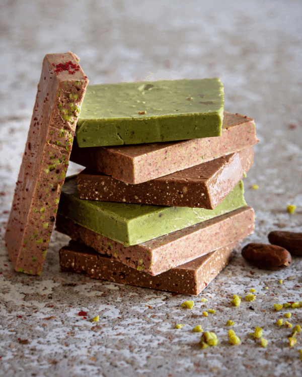 Stella La Perla Mattonella di Cioccolato bianco, Caramello, Nocciole e Meringa 170g - immagine 3