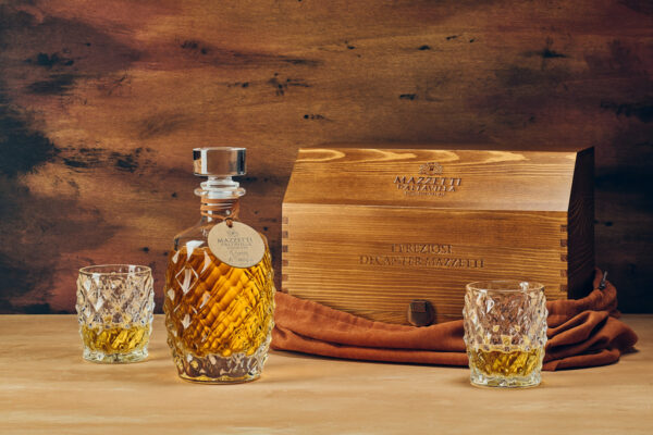 A0778_Decanter-Gocce-dAutore_Ambientata_LR