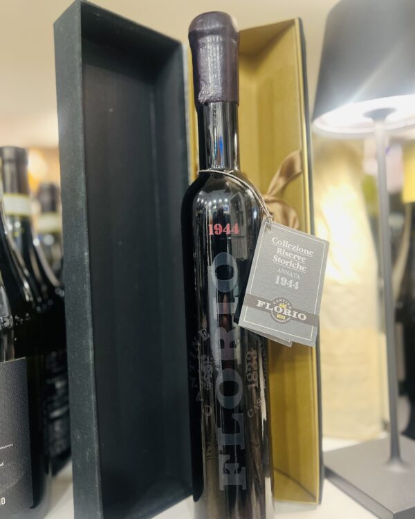 Riserva Storica 1944  Marsala Superiore Riserva Secco Cantine Florio