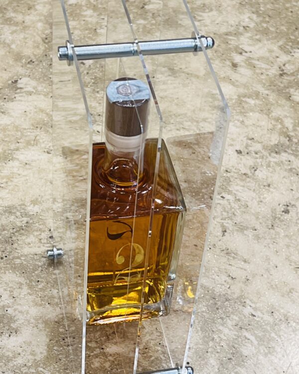 Grappa di Bricco dell'Uccellone  Braida in Plexiglass - immagine 3